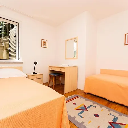 In With 2bdr Close Maslinica Beach, 06 *
