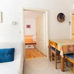 In With 2bdr Close Maslinica Beach, 06 Rabac
